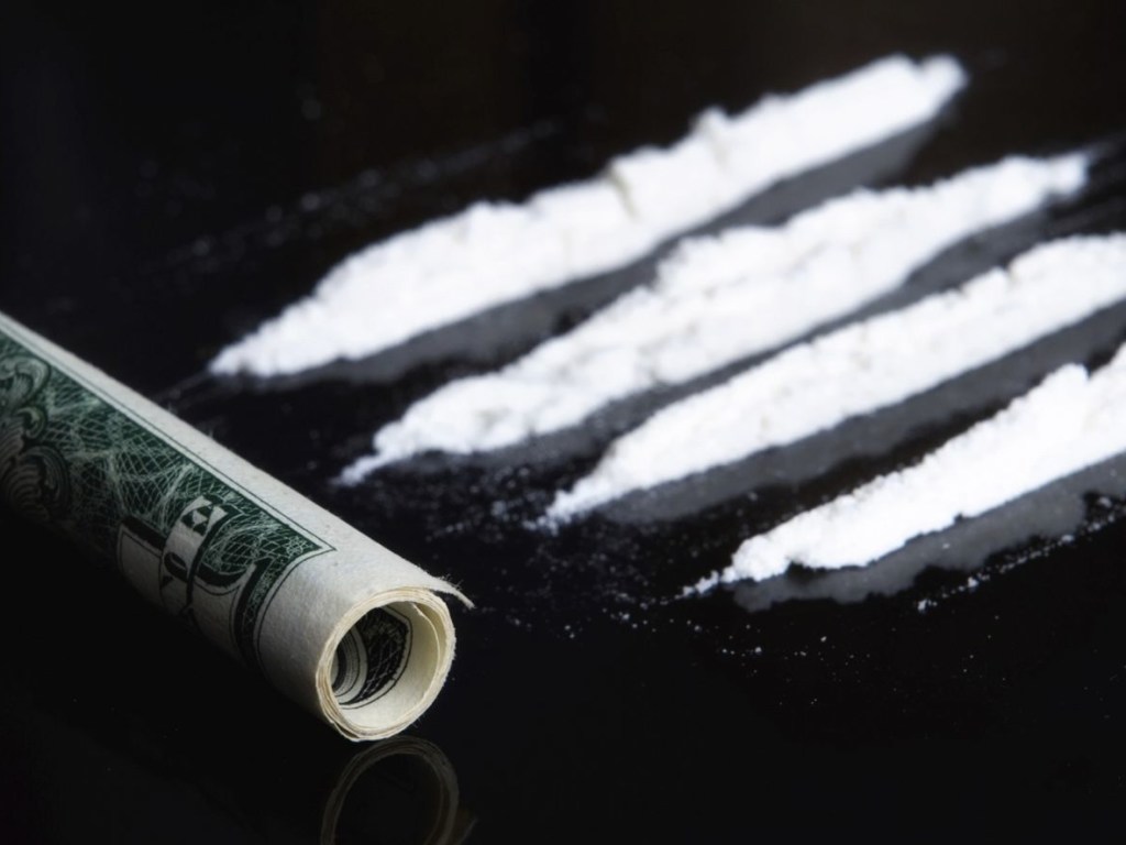 МИД РФ подтвердил обнаружение 400 килограммов кокаина в своем посольстве