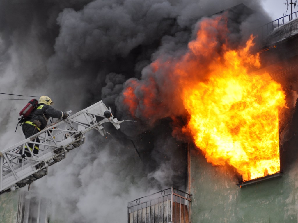 За сутки в Украине в результате пожаров погибли 10 человек