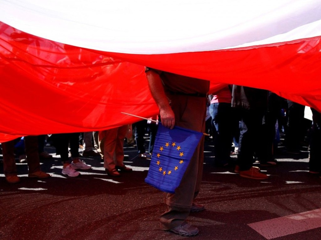 Польша не будет замораживать «антибандеровский закон»