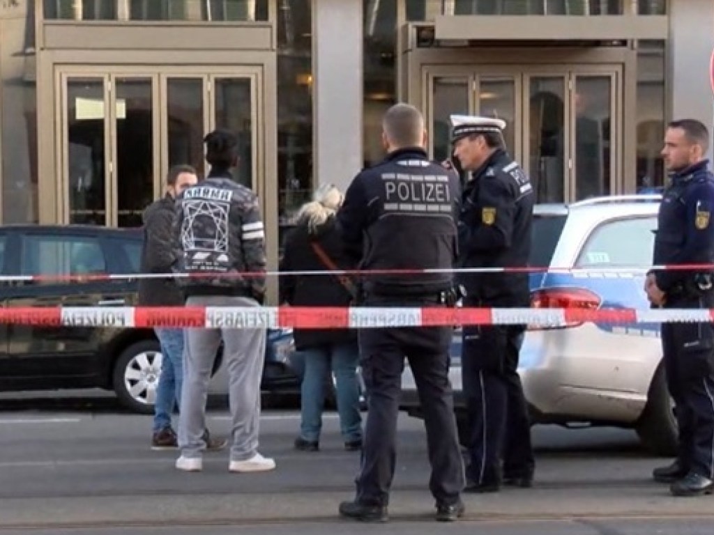 В Германии разбился принц, выпав с 21-го этажа отеля (ФОТО)
