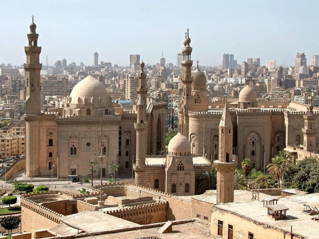 В Египте обнаружили кладбище жрецов с сокровищами