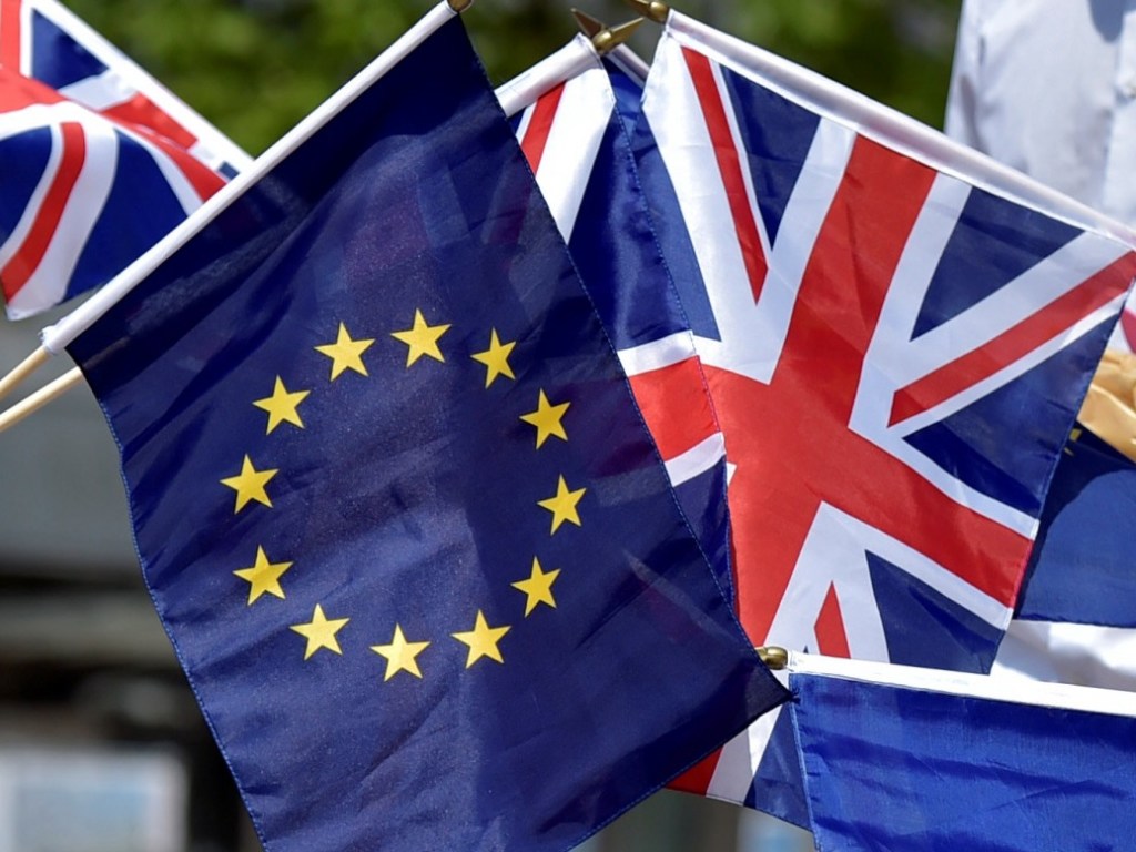 Великобритания не может согласиться на предложение ЕС по ирландской границе – Мэй