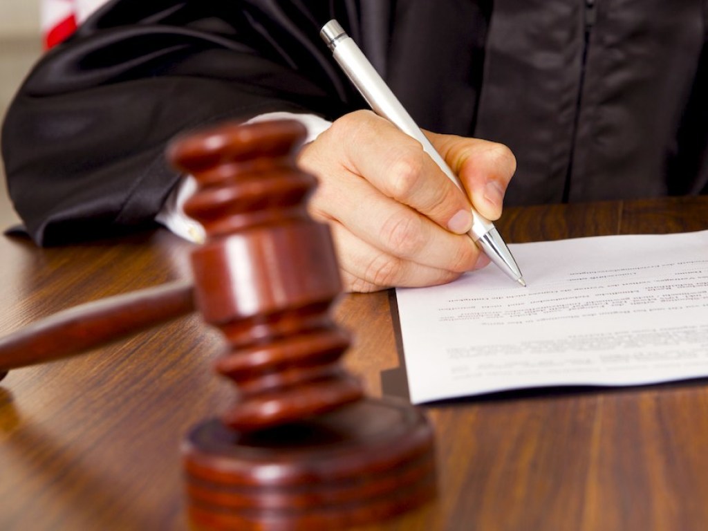 Печерский суд отпустил подозреваемых в покушении на главу ГПЗКУ под залог в 350 тысяч гривен