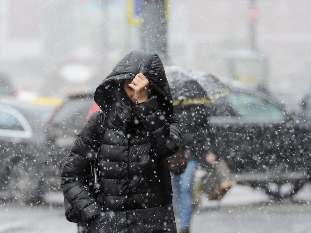 Непогода в Киеве: в субботу выпадет до 17 сантиметров снега