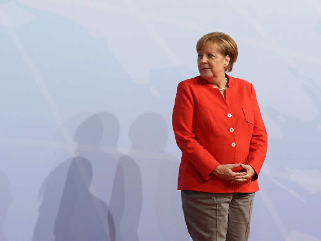 В Германии социал-демократы одобрили формирование коалиции с блоком Меркель