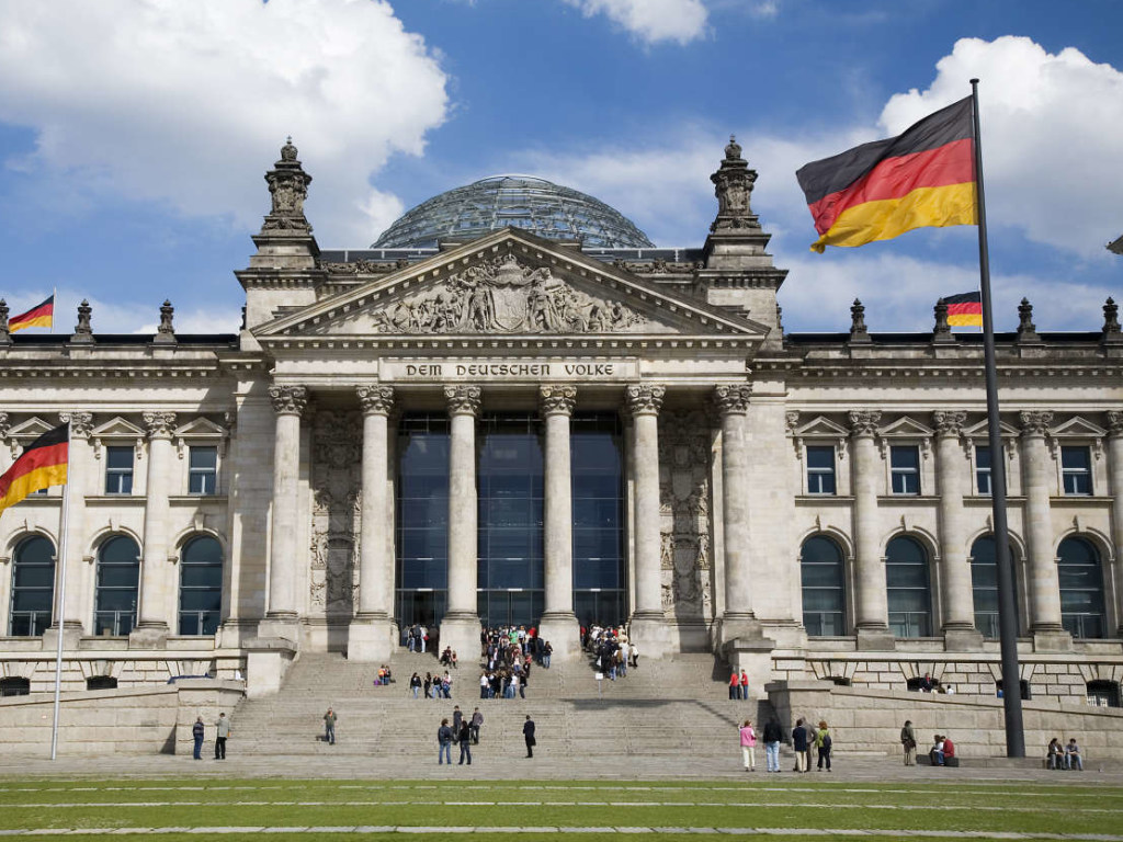 Новая коалиция Бундестага не спасет Германию от политического кризиса – европейский эксперт