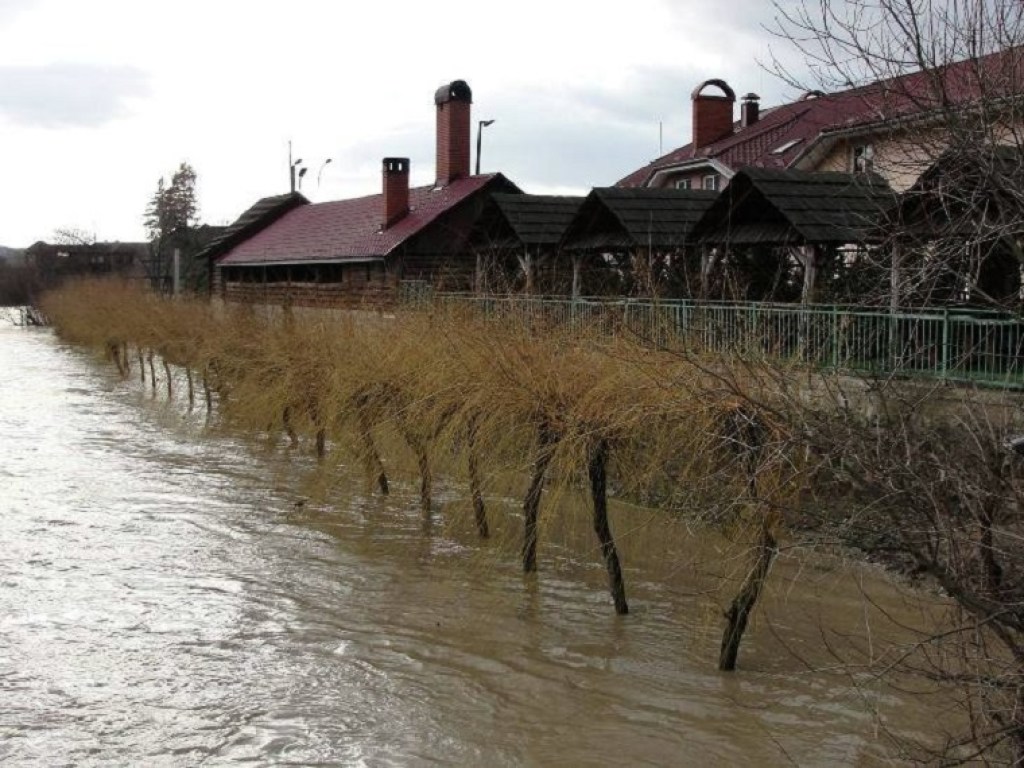 В ближайшие дни ожидается подъем уровня воды в реках Украины  &#8212;  ГСЧС