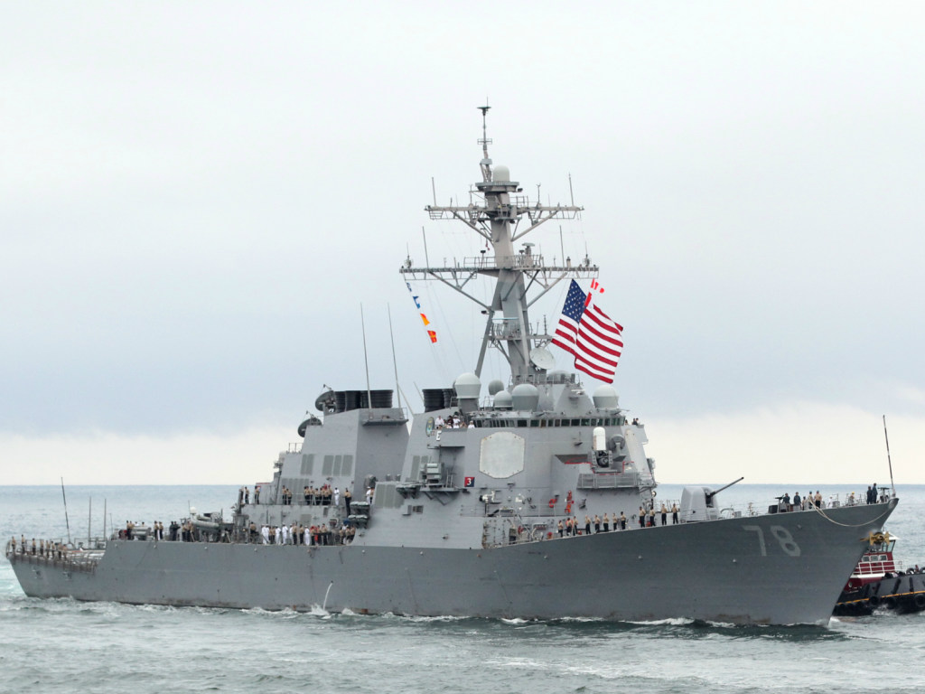 Корабль США с морской пехотой на борту вошел в Черное море