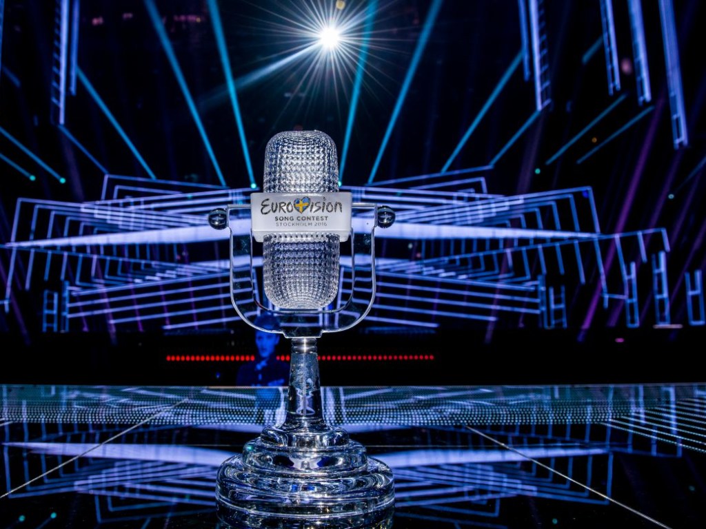 Участница Евровидения-2018 от Израиля с песней &#171;Игрушка&#187; стала фавориткой конкурса (ВИДЕО)