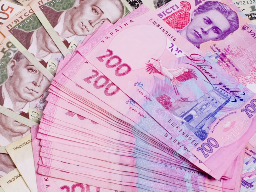 В Харьковской области зафиксировали поддельные купюры достоинством 200 и 500 гривен