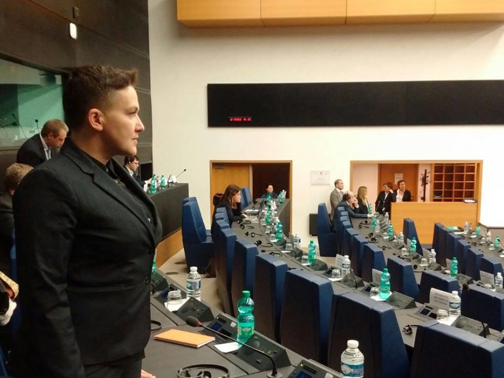 Надежда Савченко опубликовала фото из здания Европарламента в Страсбурге