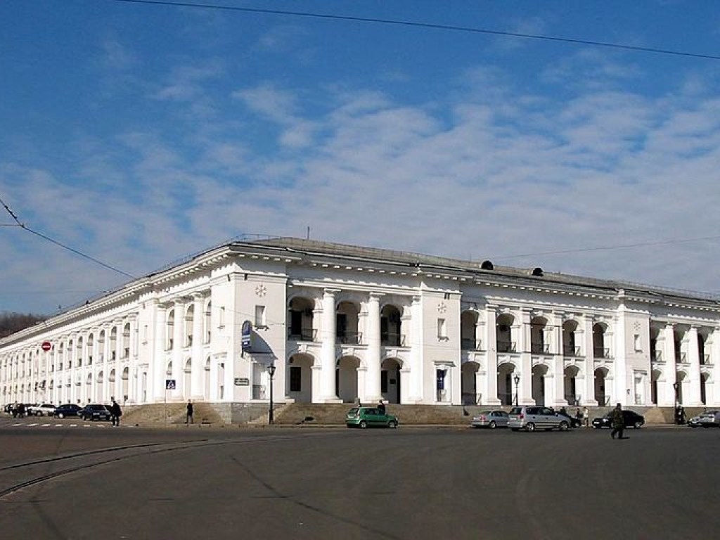Судьбу Гостиного двора в Киеве решит Кабмин