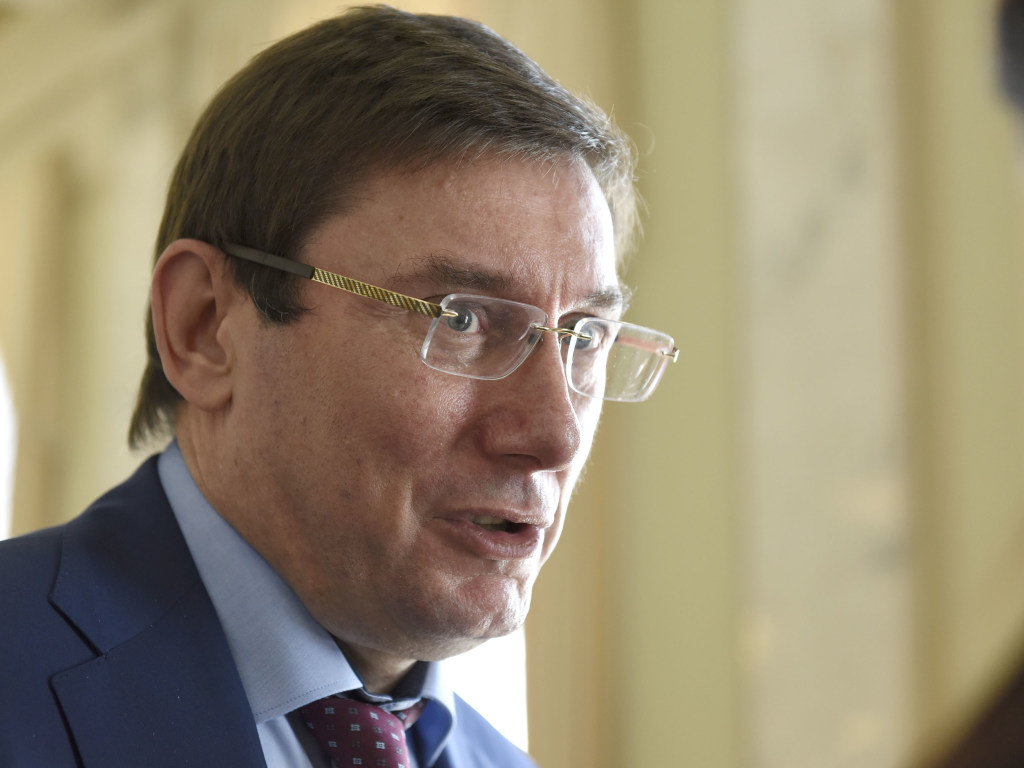 Луценко поведал о будущем уголовном деле против Надежды Савченко