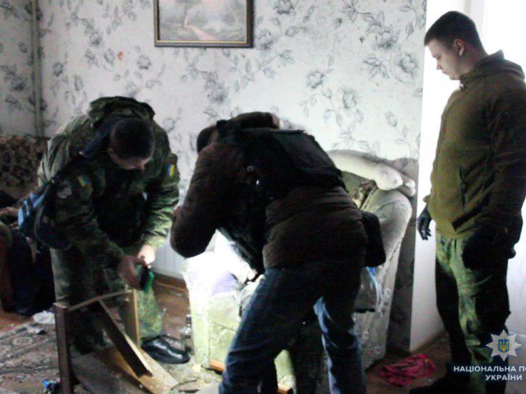 В Донецкой области в жилом доме взорвалась граната, погиб местный житель (ФОТО)