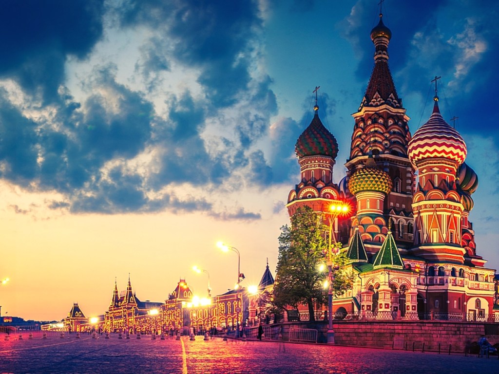СМИ: Отравляющее вещество для Скрипаля могли подложить его дочери в Москве