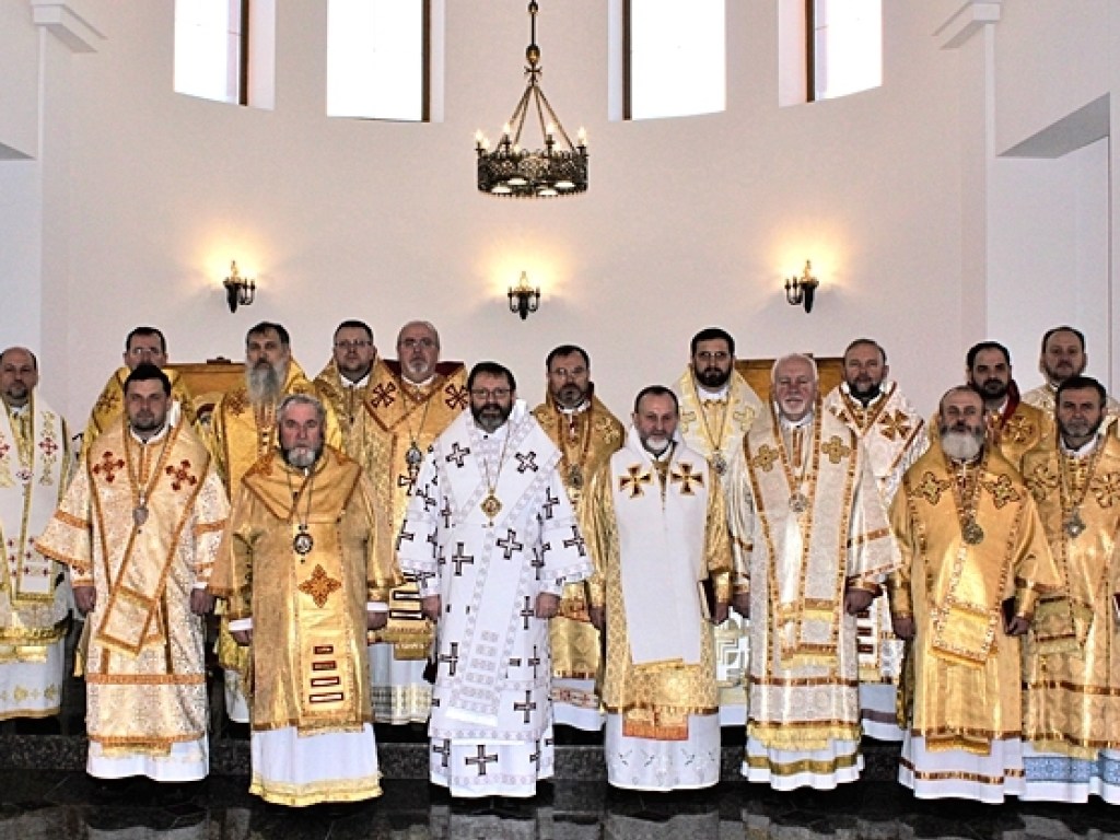 Папа Франциск лишил сана украинских монахов (ФОТО)
