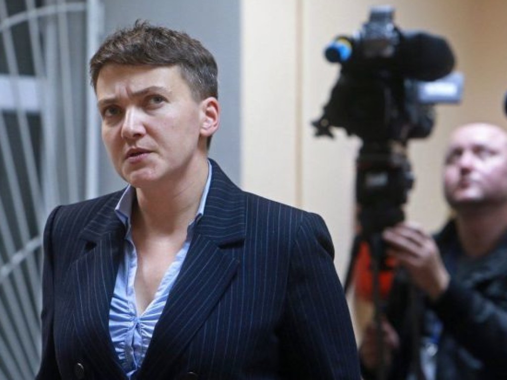 Савченко в суде обматерила прокурора (ВИДЕО)