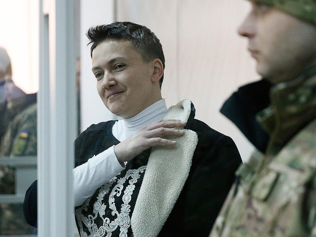 Холодная камера и видеонаблюдение: сестра Савченко рассказала об условиях её содержания