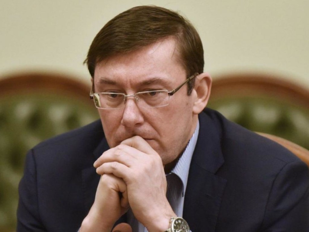 Луценко рассказал, когда дело Савченко передадут в суд