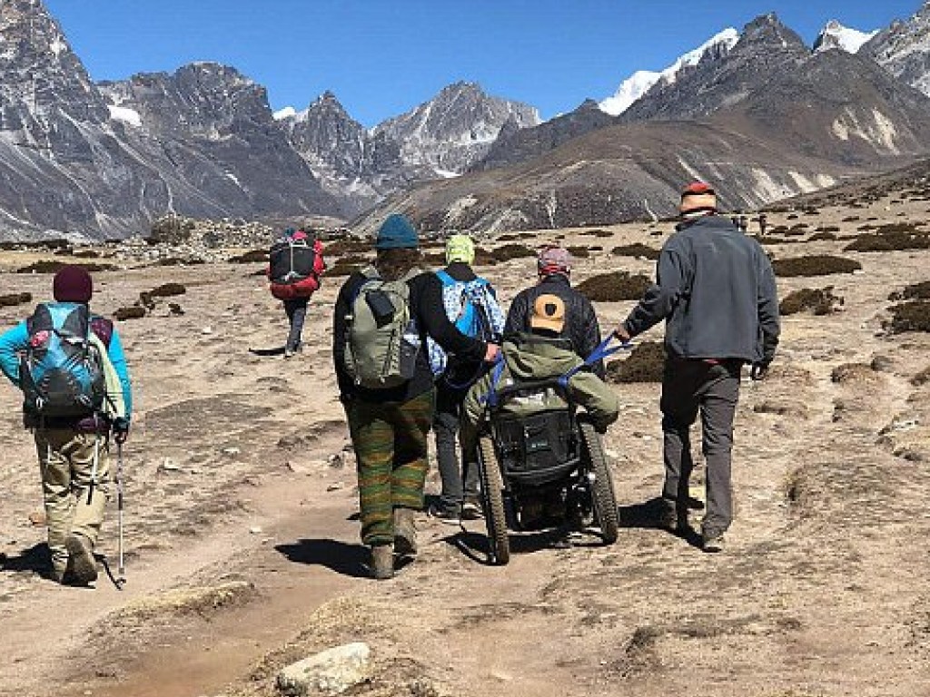Австралиец–колясочник проявил героизм на Эвересте (ФОТО)  