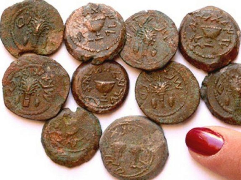 Археологи нашли в Иерусалиме монеты времен Первой иудейской войны (ФОТО)