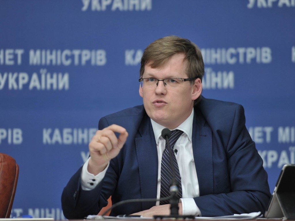 Вице-премьер Розенко показал в Е-декларации более 615 тысяч гривен доходов