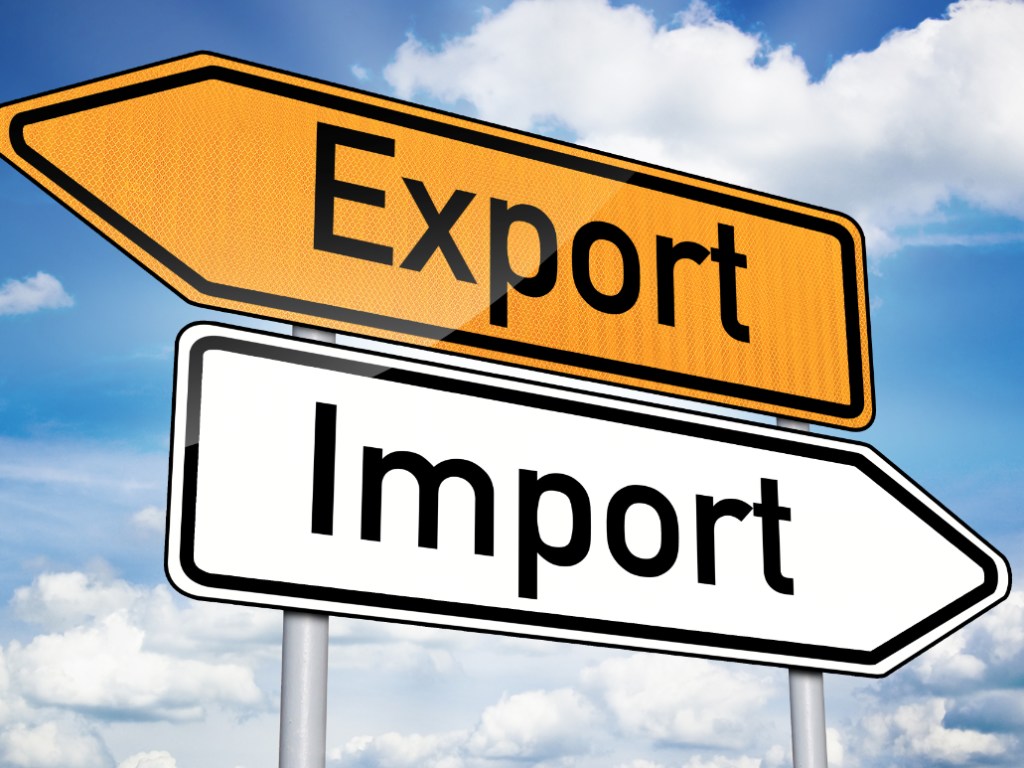 За первые два месяца этого года экспорт товаров вырос на 16,6%, импорт &#8212; на 19%