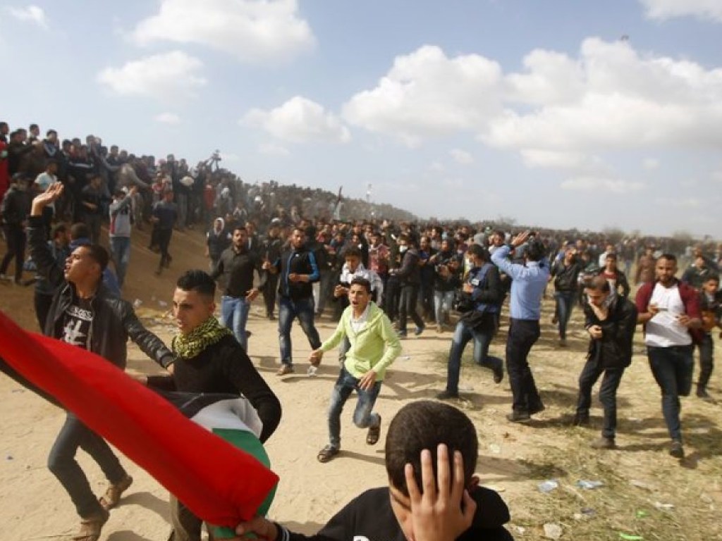 Столкновения на границе Израиля и сектора Газа: ранения получили около 70 человек