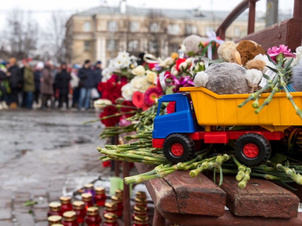 Трагедия в Кемерово: Губернатор области Тулеев подал в отставку  (ВИДЕО)