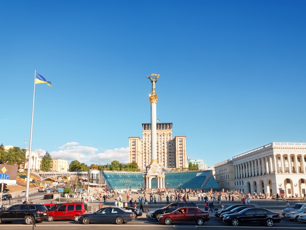 Стало известно, когда включат фонтаны в центре Киева