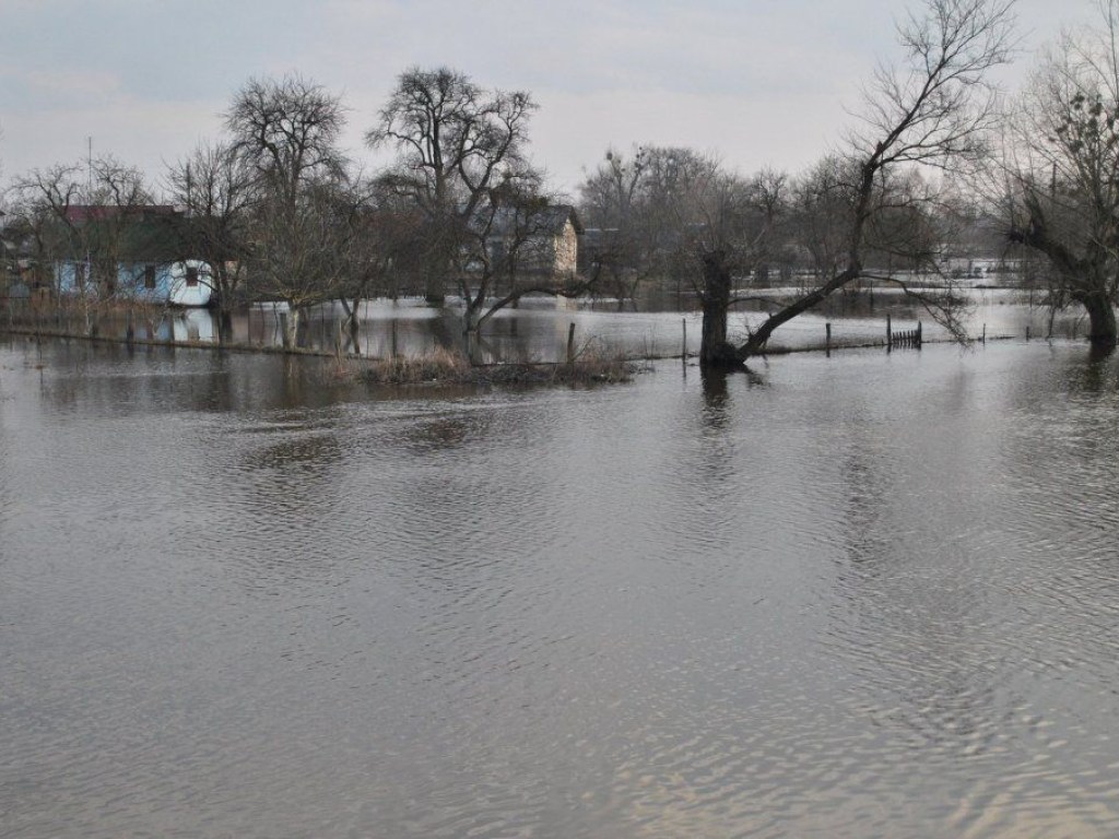 Спасатели предупредили о повышении уровня воды в реках Украины