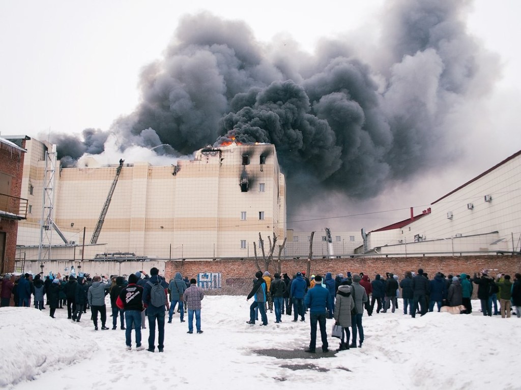 Трагедия в ТЦ Кемерово: Некоторые пострадавшие в пожаре попали в психбольницу