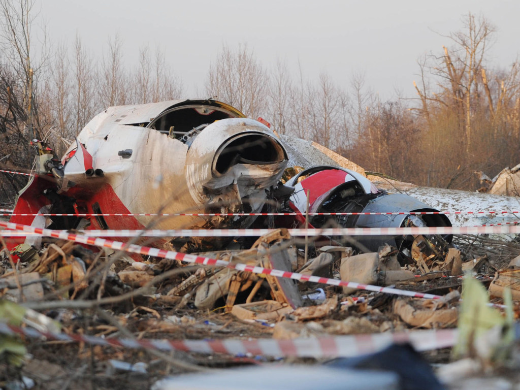 Новый отчет о Смоленской катастрофе: самолет Качиньского уничтожили два взрыва