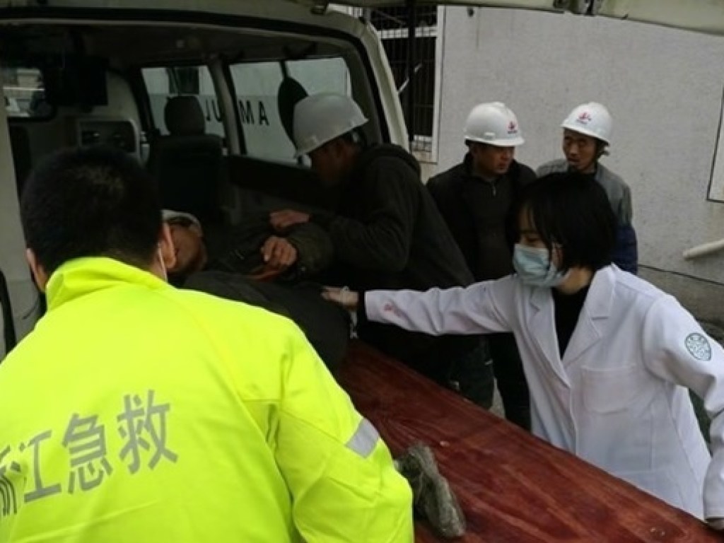 В Китае взорвался грузовик: семеро погибших (ФОТО)