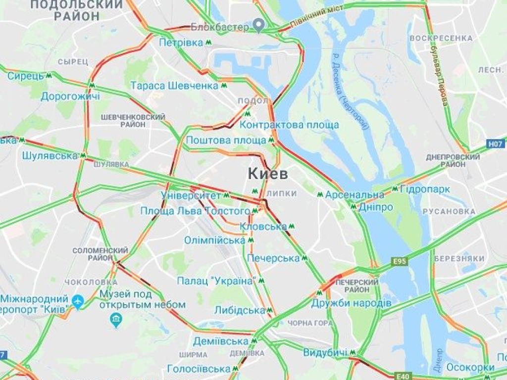 ДТП и ремонт дорог: Утром четверга Киев парализовали пробки (КАРТА)