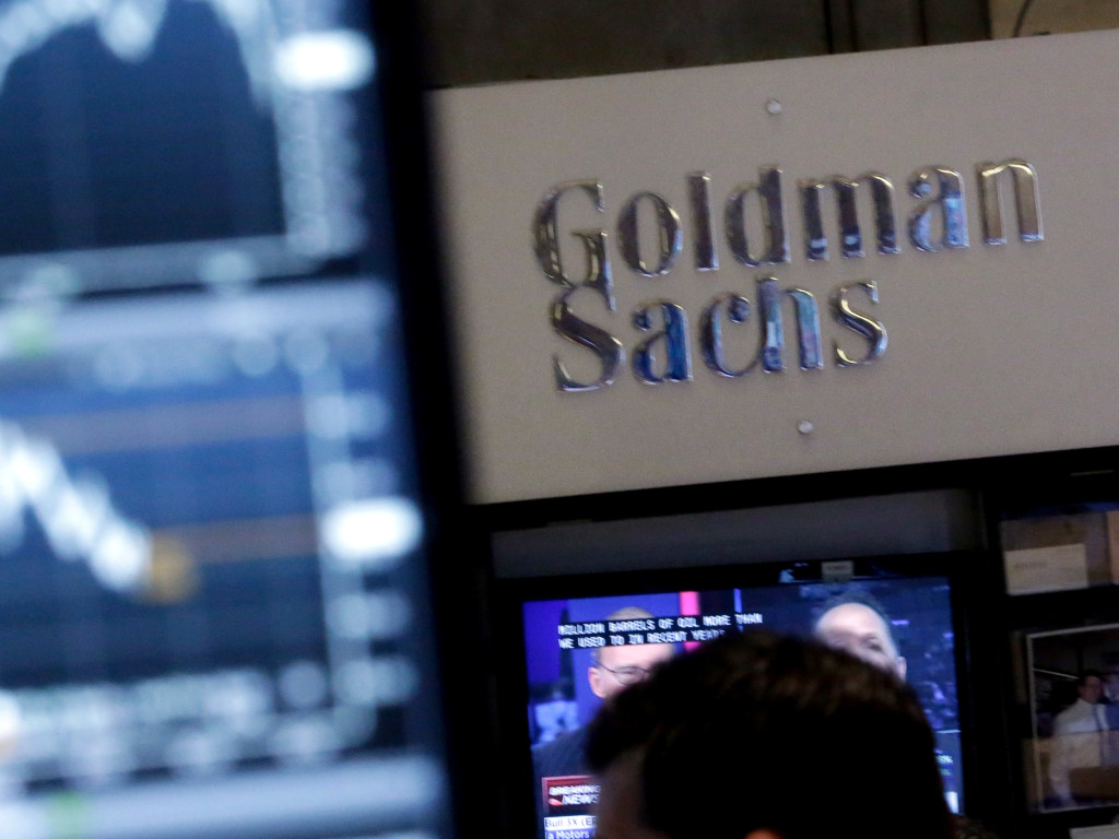 Аналитики Goldman Sachs пророчат рост курса до 25 гривен за доллар