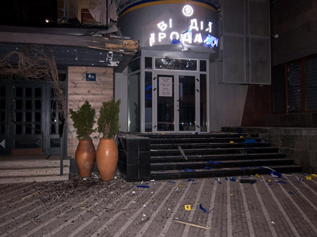 «Киевгорстрой» назвал причину обстрела своего офиса из гранатомета