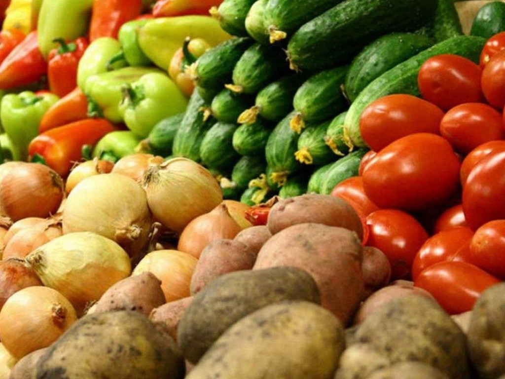 Для украинцев овощи  стоят как минимум в 2,5 раза дороже, чем для поляков &#8212; эксперт