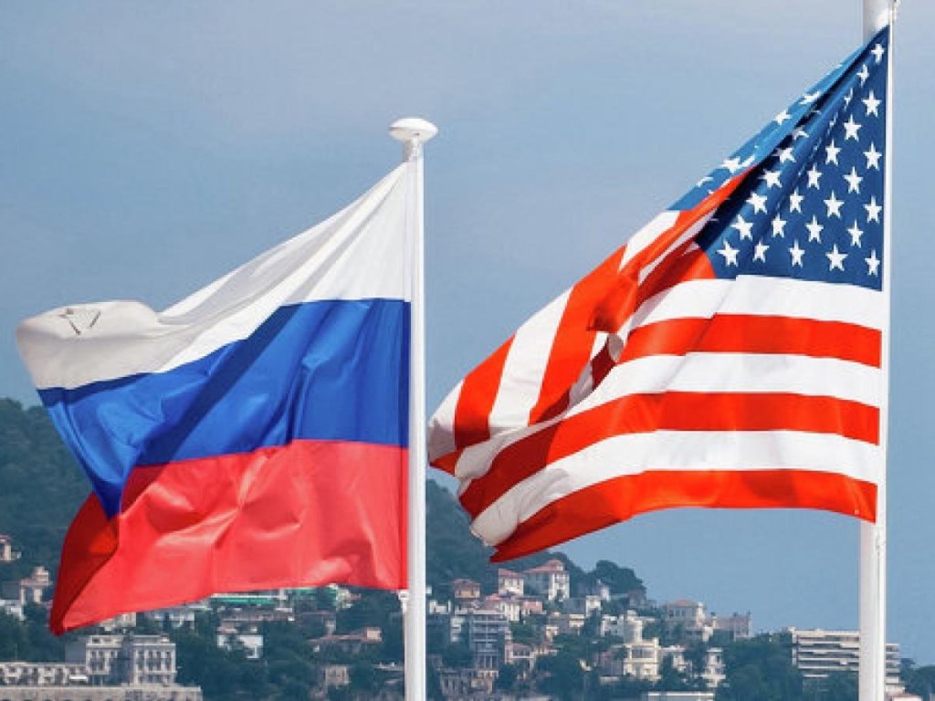 Д. Корнейчук: «Холодной войны между Россией и США не существует»