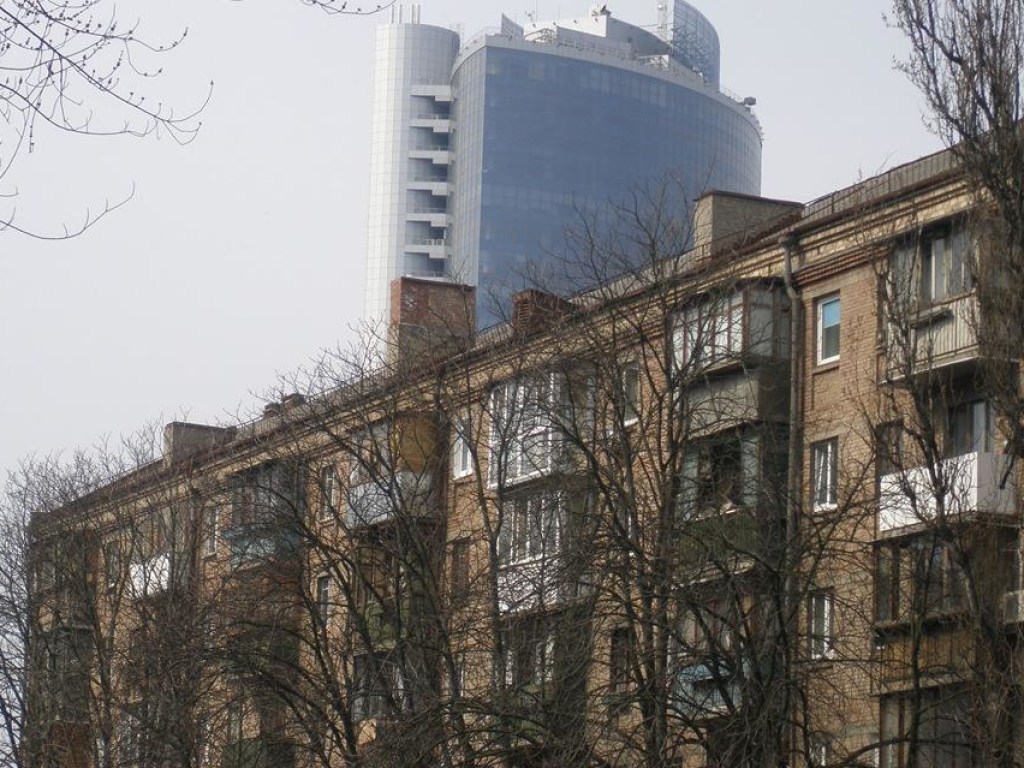 Эксперт: «Убитую» хрущевку в Киеве реально купить за 700 долларов за квадратный метр