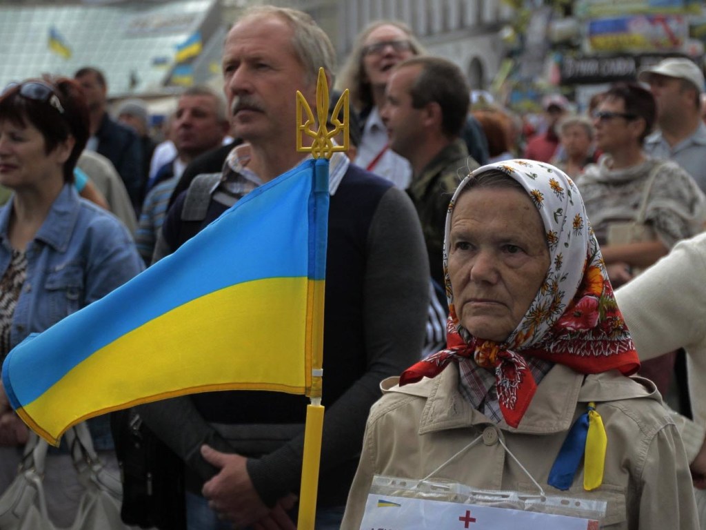 При Гройсмане в Украине прогрессирует уровень нищеты  &#8212; политолог