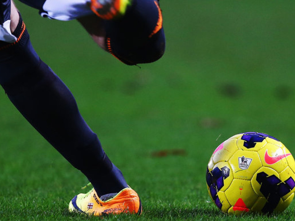 ФИФА оштрафовала три футбольных клуба за нарушения при трансферах