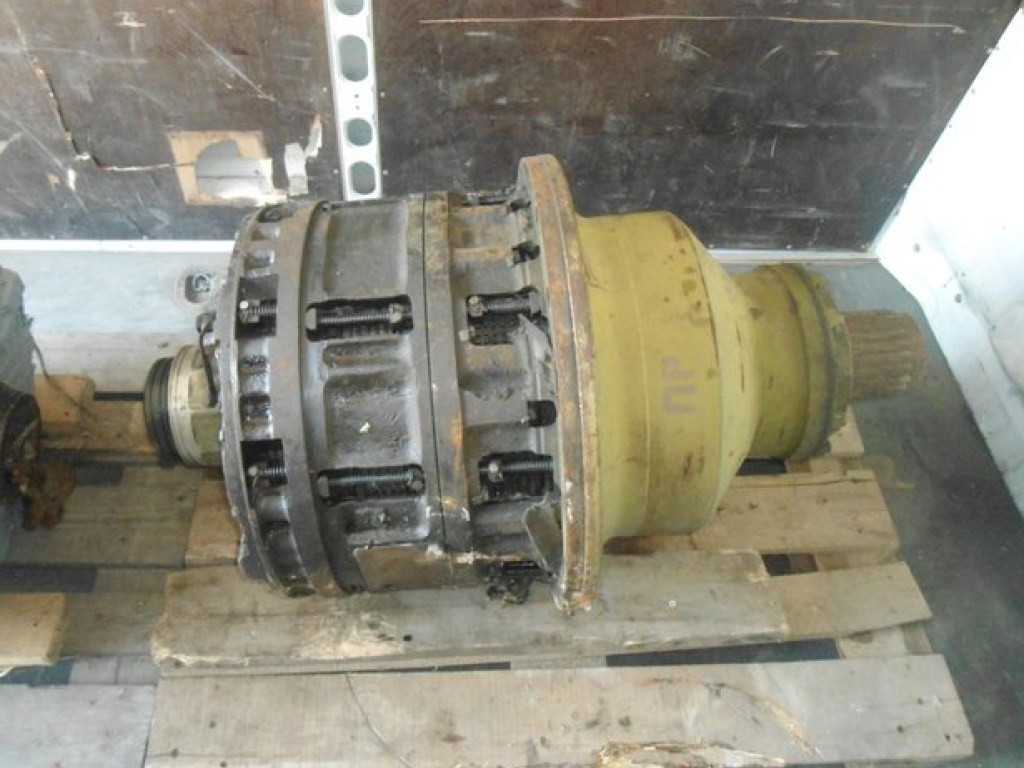 Житель Львовской области пытался ввезти в Украину комплектующие к военной технике (ФОТО)