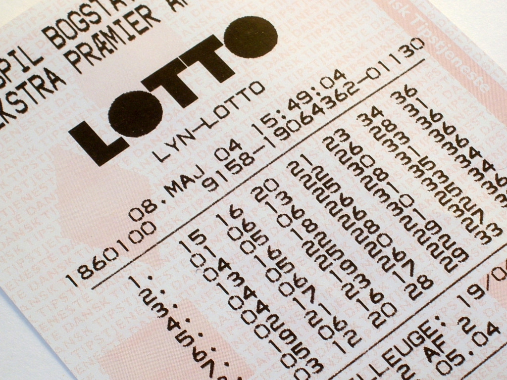 Баловень судьбы: американец во второй раз в году выиграл в лотерею 1 миллион долларов