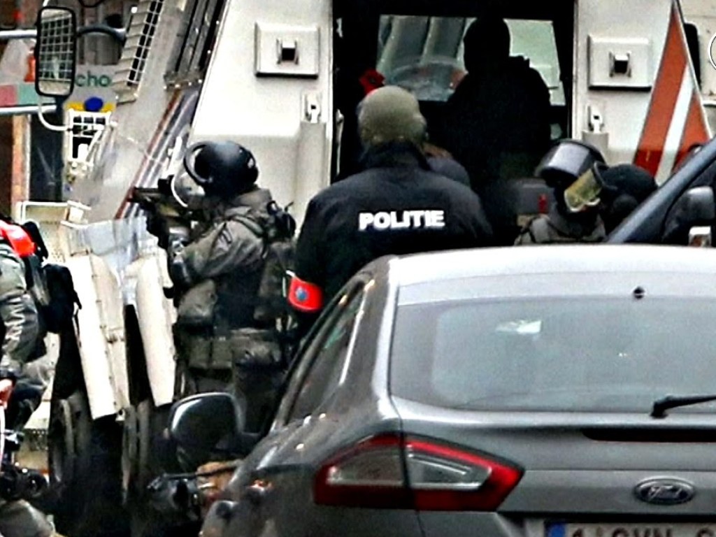 Парижские теракты: исламиста осудили на 20 лет тюремного заключения
