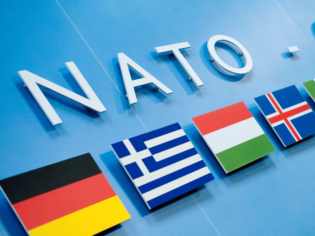 По стандартам НАТО подготовлено 10 батальонов и 25 рот – Минобороны