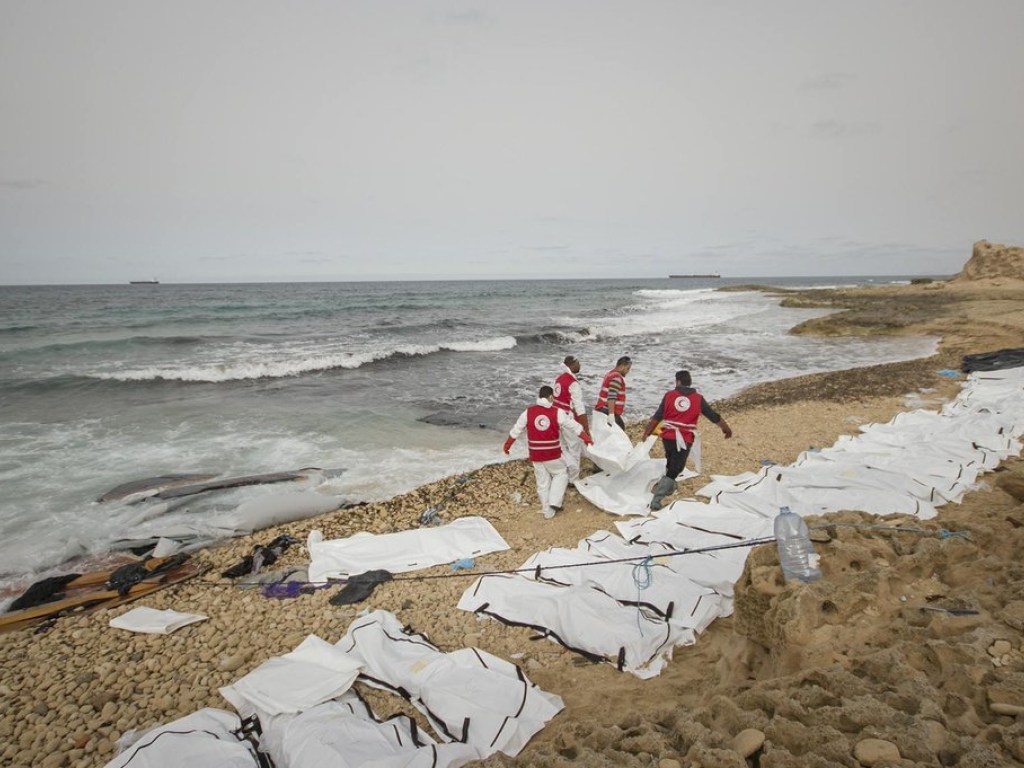 У берегов Ливии утонули 11 мигрантов