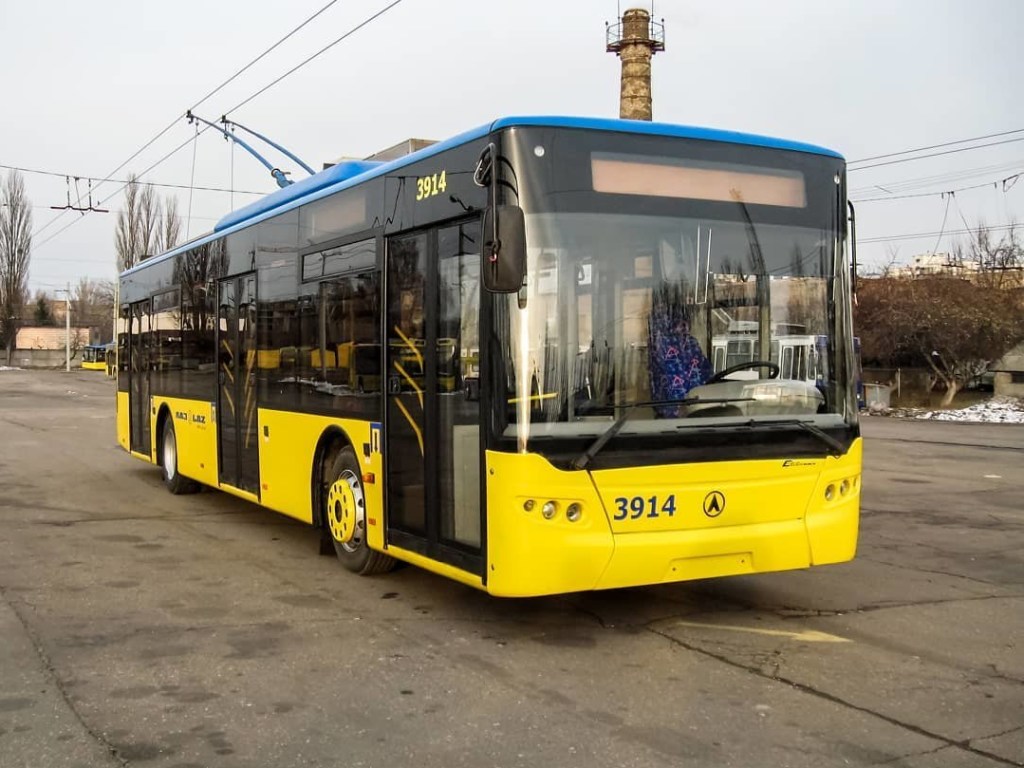 Проезд в наземном коммунальном транспорте Киева подорожает до 8 гривен с 15 июля &#8212; СМИ