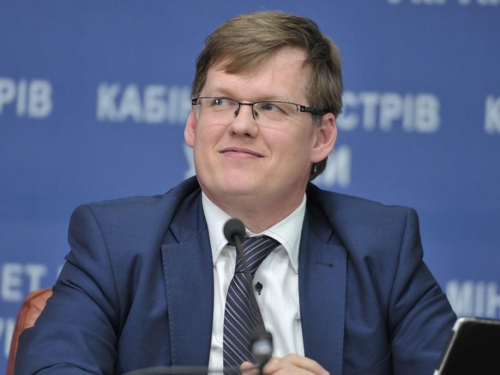 Розенко назвал количество украинцев, работающих за границей