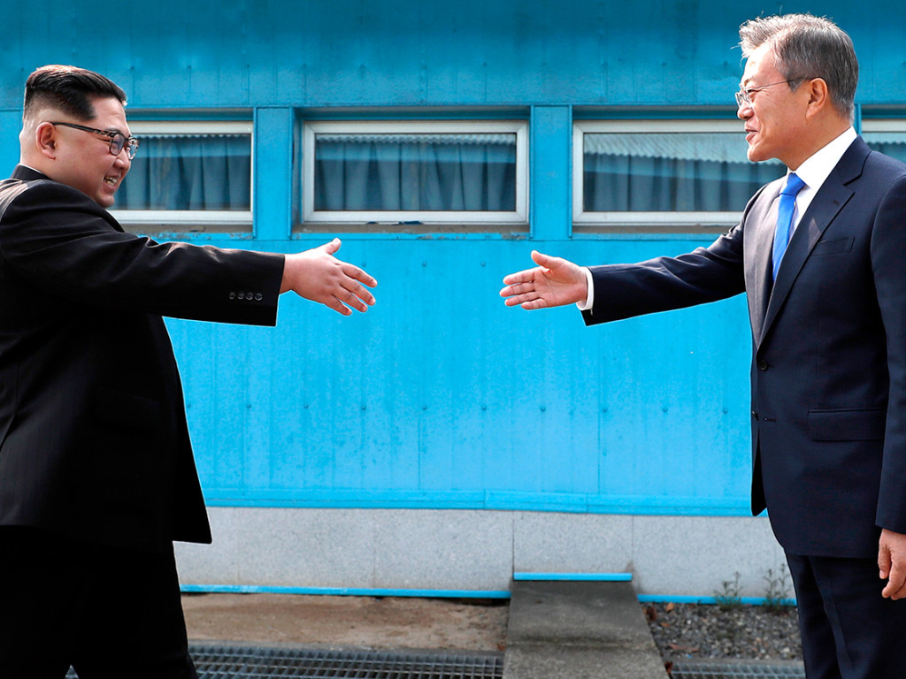 КНДР и Южная Корея до конца года подпишут мирный договор
